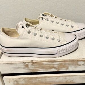 Converse Chuck Taylor All Star Lift OX Platform Shoes